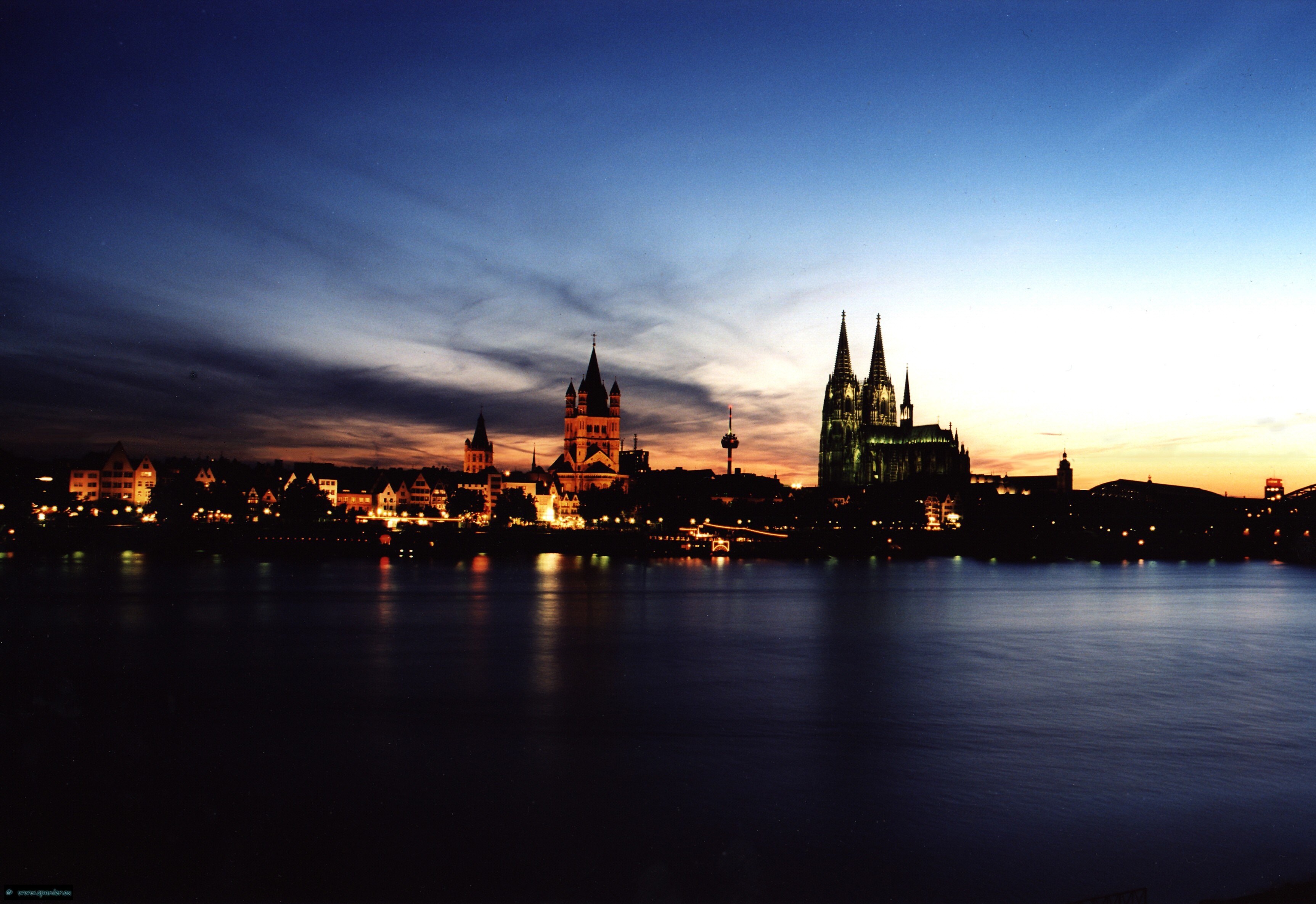 K�ln bei Nacht - &copy; by spanier.eu